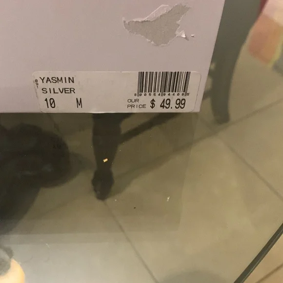 Live and share show flyer half will be donated - Picture 11 of 15